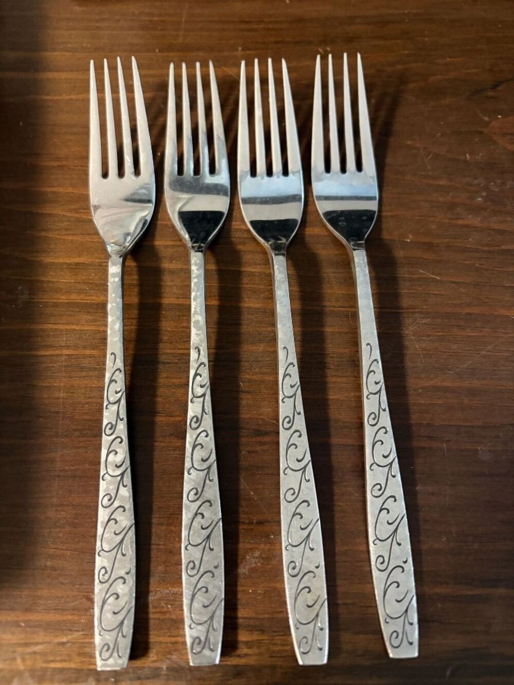 Set Of 4 Epic Design Stainless Steel Forks With Swirl Pattern Handles